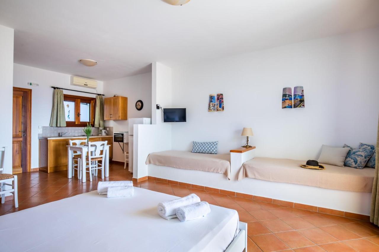 Althea Accommodation Agnontas Exterior photo